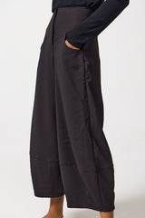 SLOANE BARREL LEG PANT