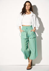 BLAKE STRIPE CAPRI PANT